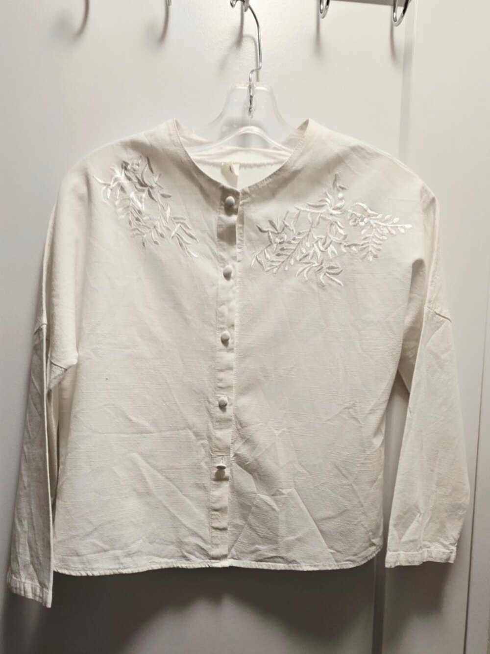 Women's Long Sleeves Button Down Blouse w/White Embroidered Design - Medium
